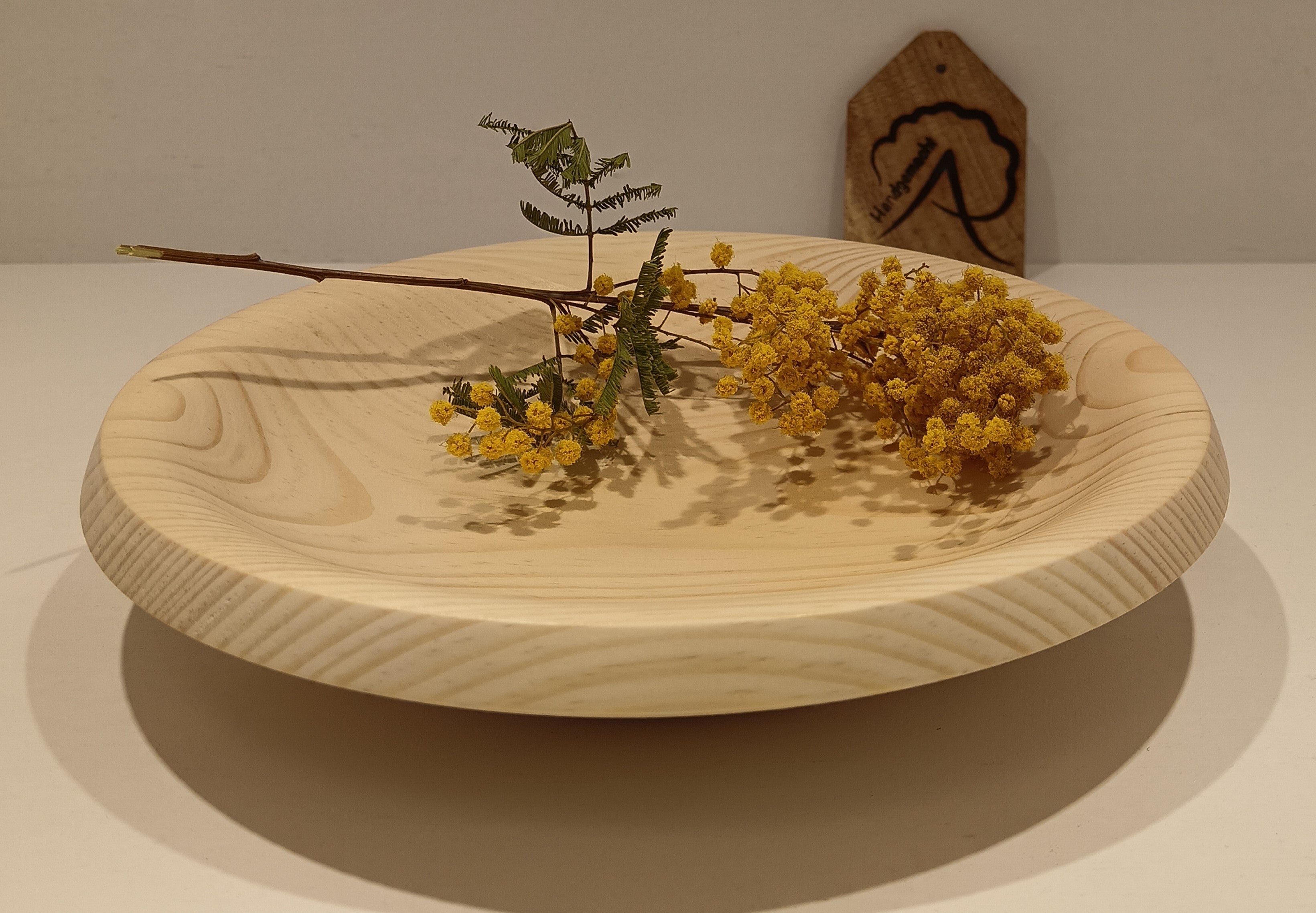 Handgedrechselte Kiefernholz Schale – Unikat